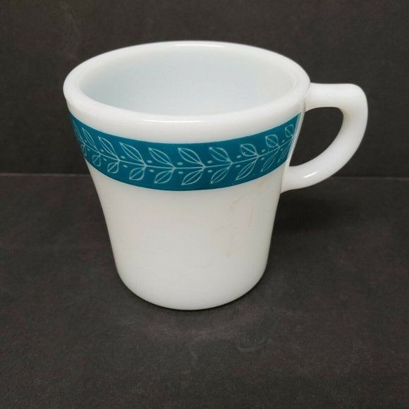 Pyrex OPAL Coffee Tea Mug Cup Tableware by Corning #709 USA Pyrex OPAL Coffee Tea Mug Cup Tableware by Corning #709 USA